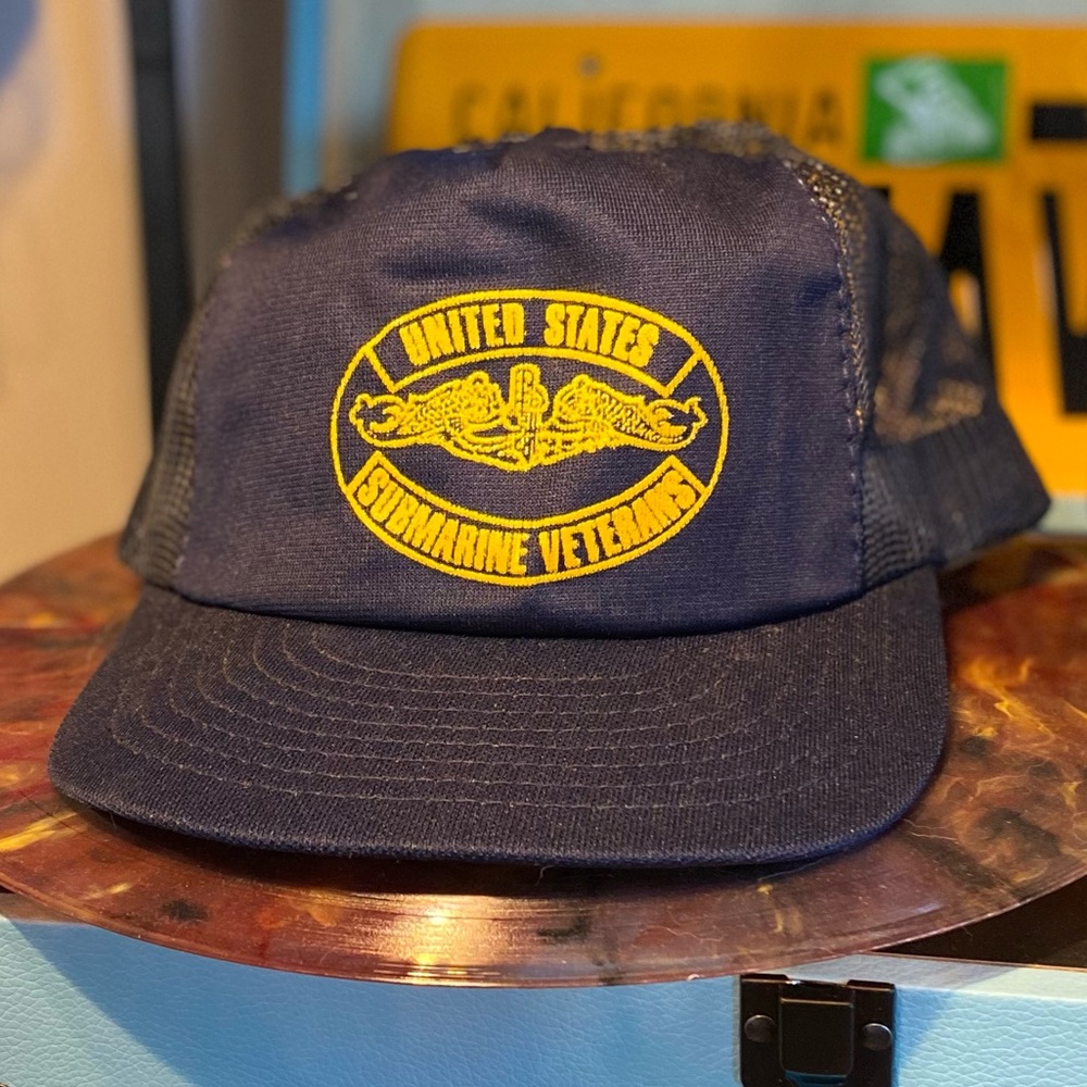 Vintage Navy Veterans trucker hat.